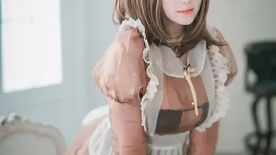 Bambi 밤비, DJAWA ‘Pure Marron Maid’